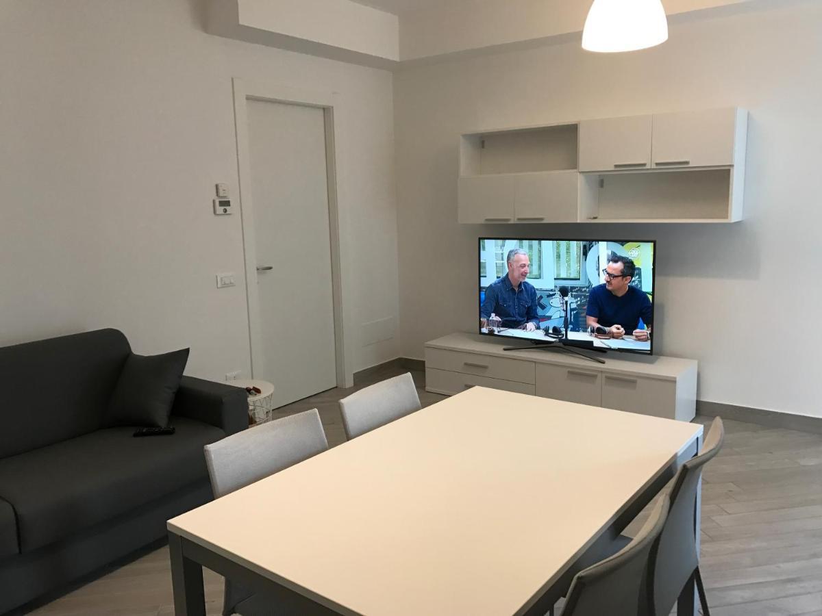 Home Hotel Senago Eksteriør bilde